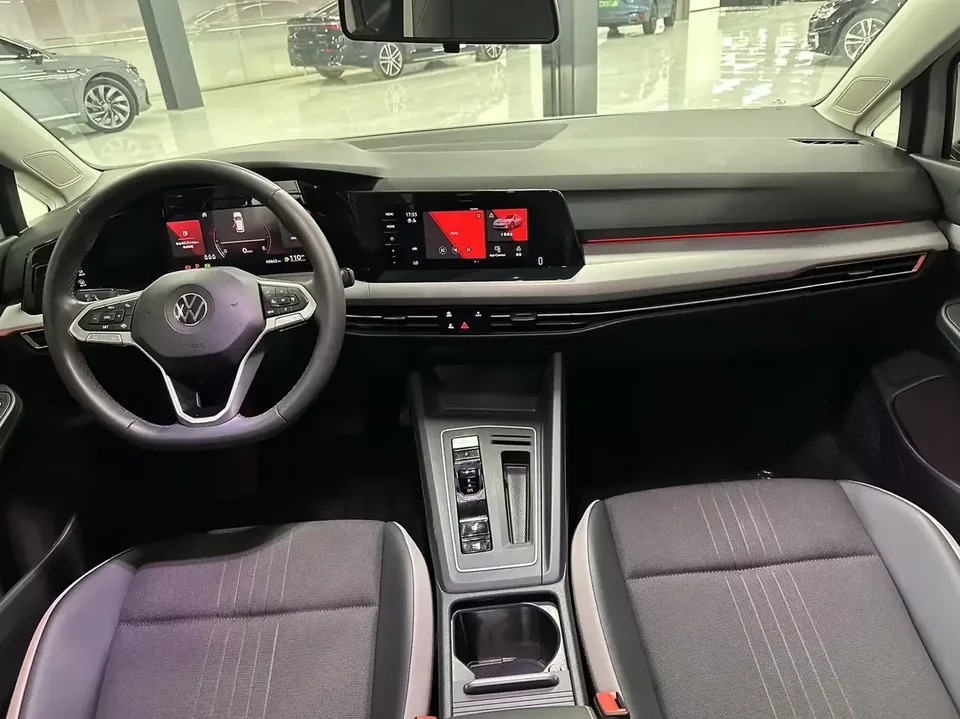 Volkswagen Golf golf 2023 280TSI DSG Pro 2023 — thumbnail 3
