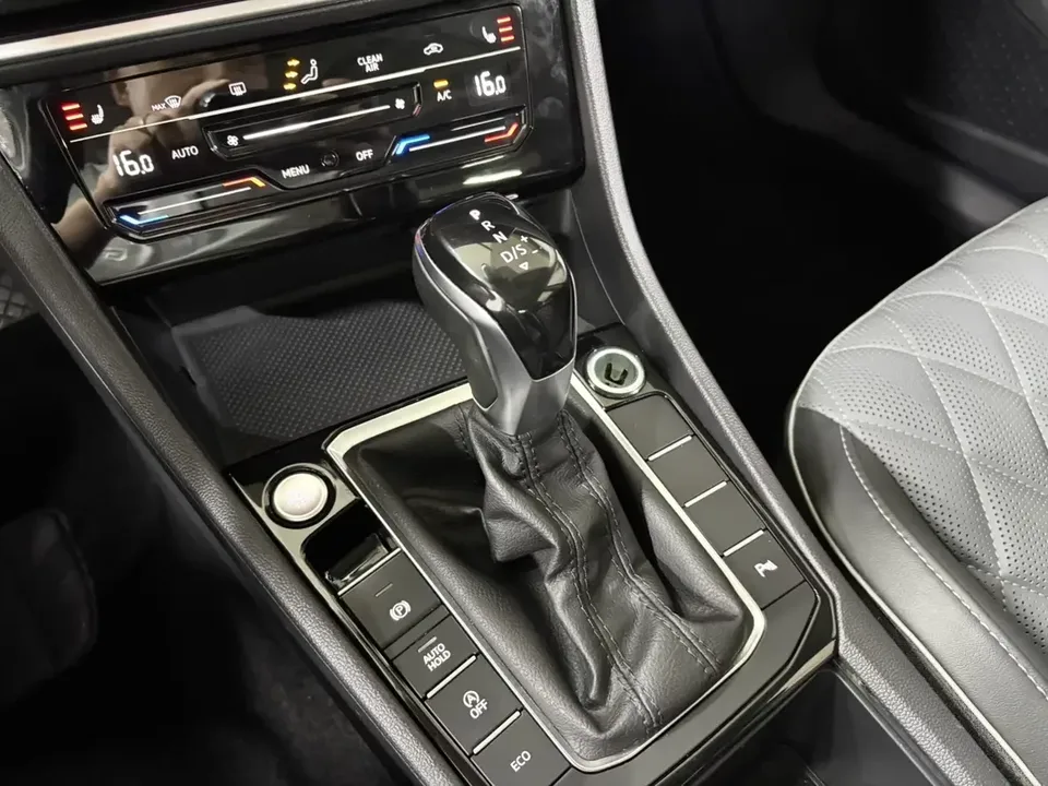 Volkswagen Sagitar Sagitar 2023 280TSI DSG Beyond Edition 2022 — thumbnail 4