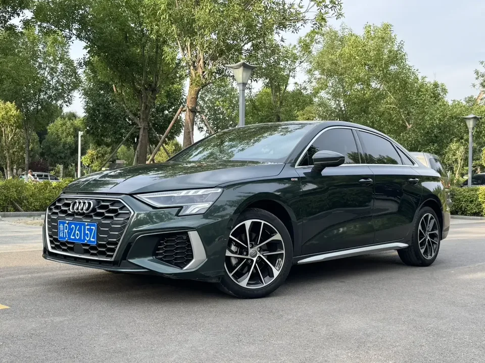 Audi A3 Audi A3 2022 A3L Limousine 35 TFSI Progressive Sports 2022 — photo 1, buy with delivery to Moscow