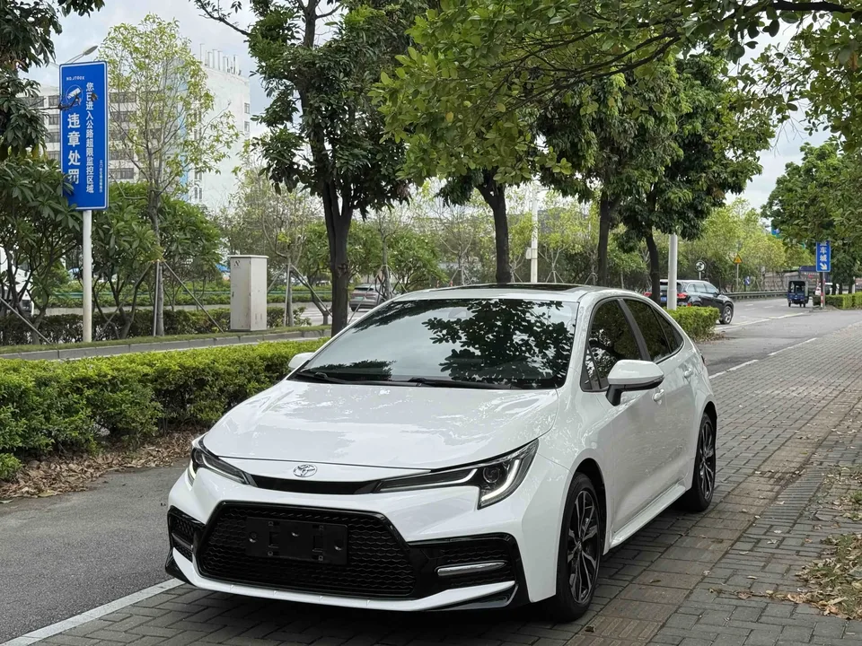 Toyota Levin Lei Ling 2022 185T CVT Sports Edition 2022 — photo 1, buy with delivery to Moscow