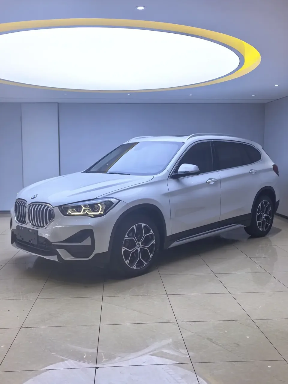 BMW X1 BMW X1 2022 sDrive20Li Fashion 2022 — photo 1, buy with delivery to Moscow