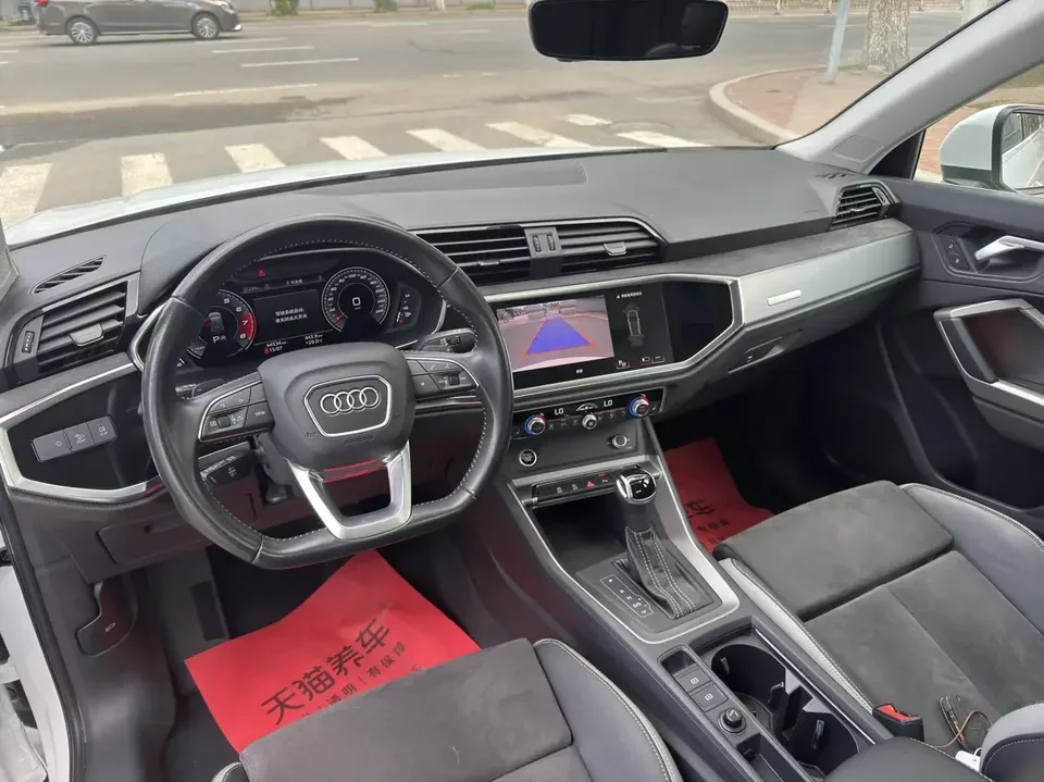 Audi Q3 Audi Q3 2022 35 TFSI Progressive Dynamic 2022 — миниатюра 3