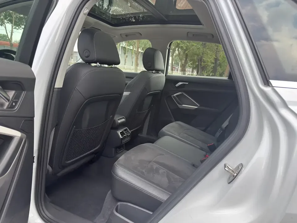 Audi Q3 Audi Q3 2022 35 TFSI Progressive Dynamic 2022 — миниатюра 4