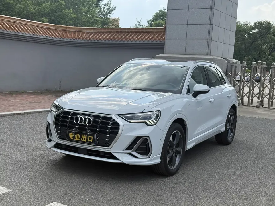 Audi Q3 Audi Q3 2022 35 TFSI Progressive Dynamic 2022 — фото 1, купить с доставкой в Москву