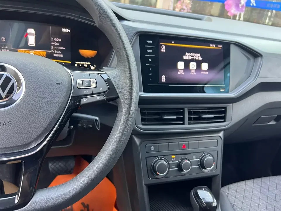 Volkswagen Tu Kai Tu Kai 2023 1.5L Automatic Fashion Edition 2024 — thumbnail 3