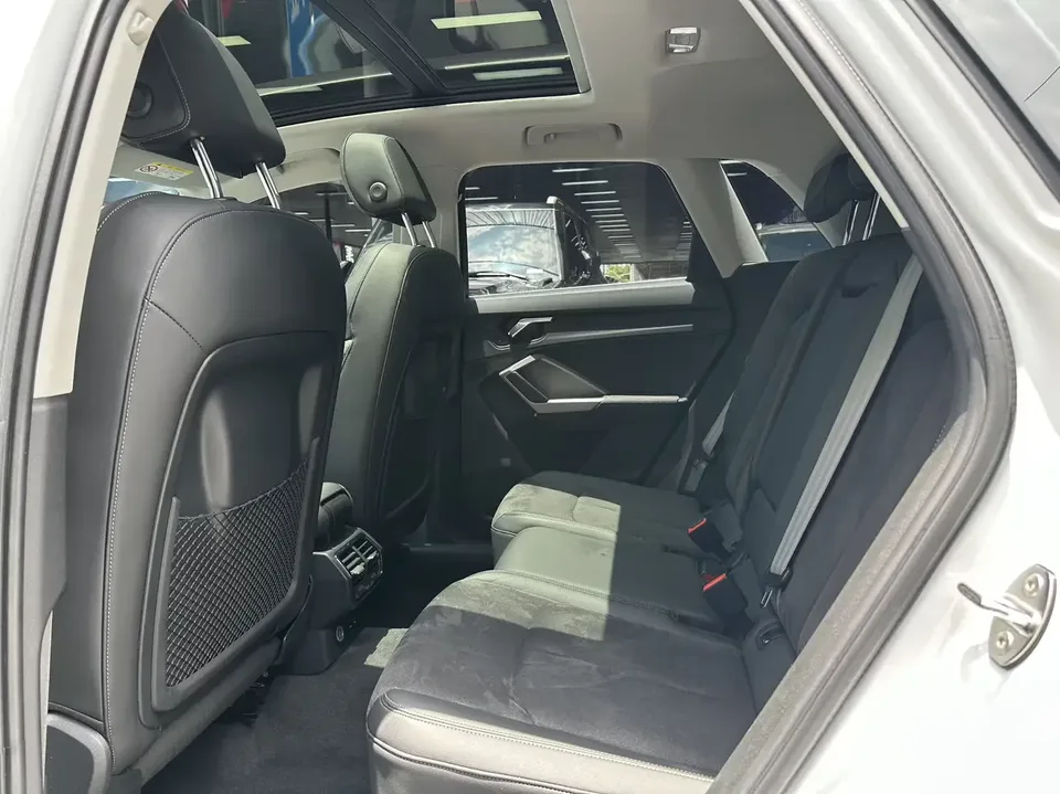 Audi Q3 Audi Q3 2022 35 TFSI Stylish Dynamic 2022 — thumbnail 4