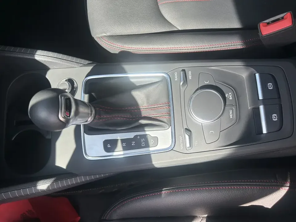 Audi Q2L Audi Q2L 2022 35 TFSI Progressive Dynamic 2022 — thumbnail 4
