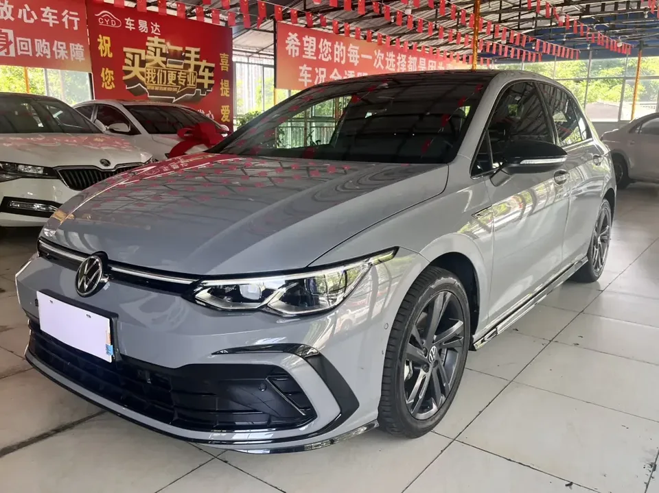 Volkswagen Golf golf 2021 280TSI DSG Pro 2022 — photo 1, buy with delivery to Moscow
