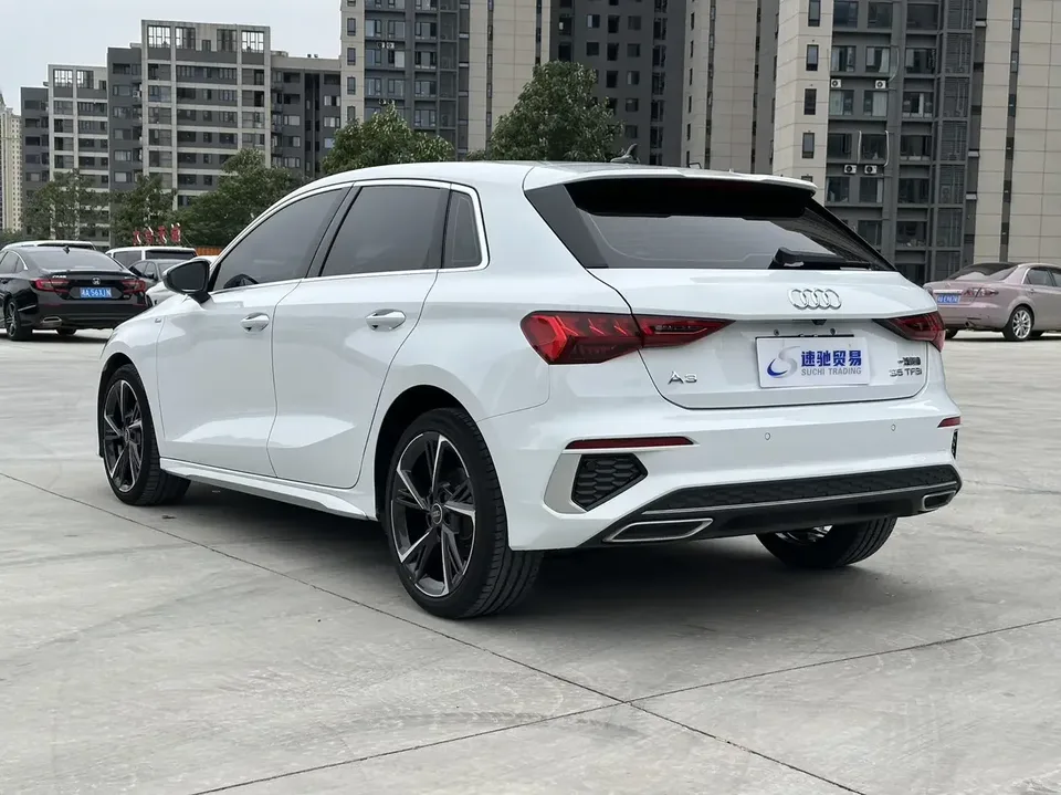 Audi A3 Audi A3 2022 Sportback 35 TFSI Stylish and sporty 2022 — thumbnail 2
