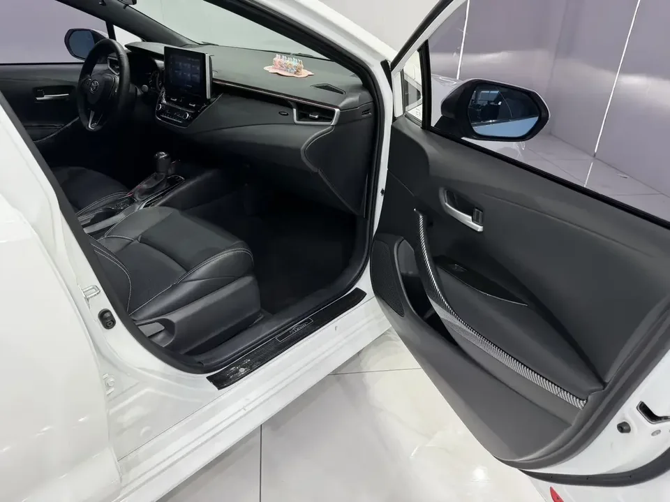 Toyota Levin Lei Ling 2021 185T CVT Deluxe Edition 2022 — thumbnail 3
