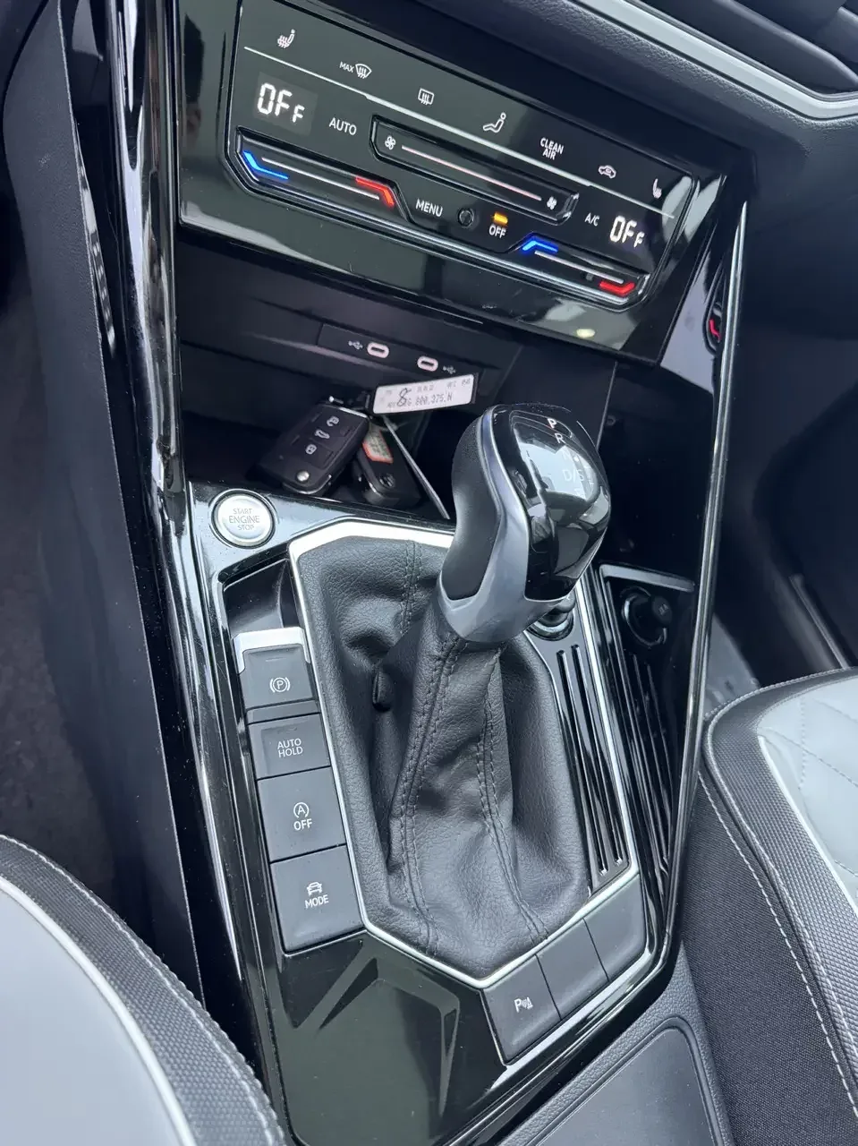 Volkswagen Tayron Tanyue 2023 280TSI 2WD Luxury Plus Advanced Edition 2022 — миниатюра 5