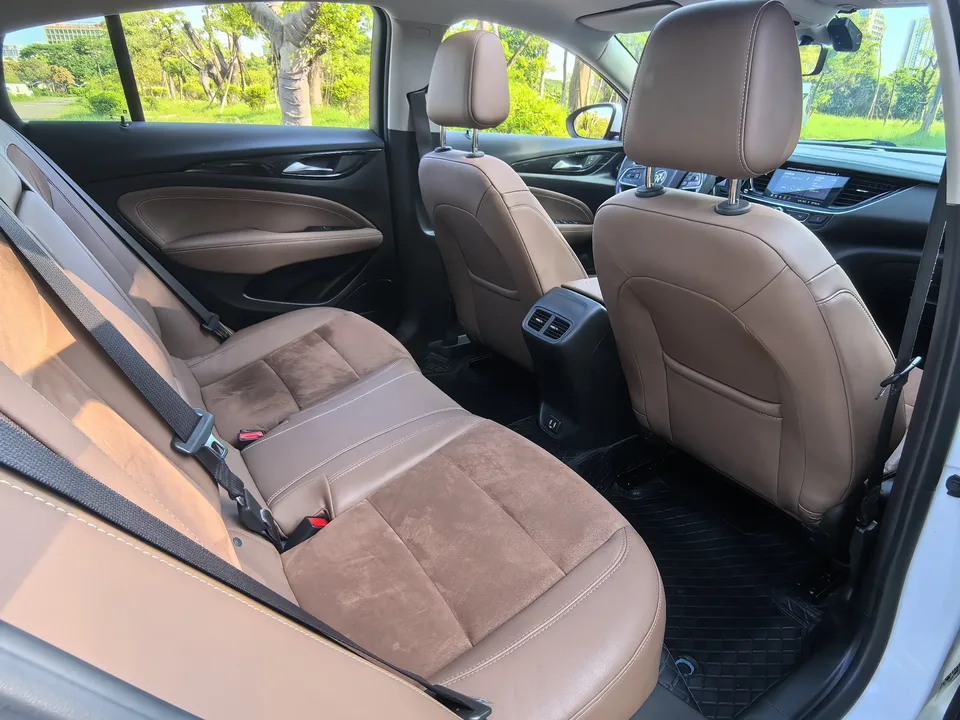 Buick Majesty Majesty 2022 552T Smart 2022 — миниатюра 5