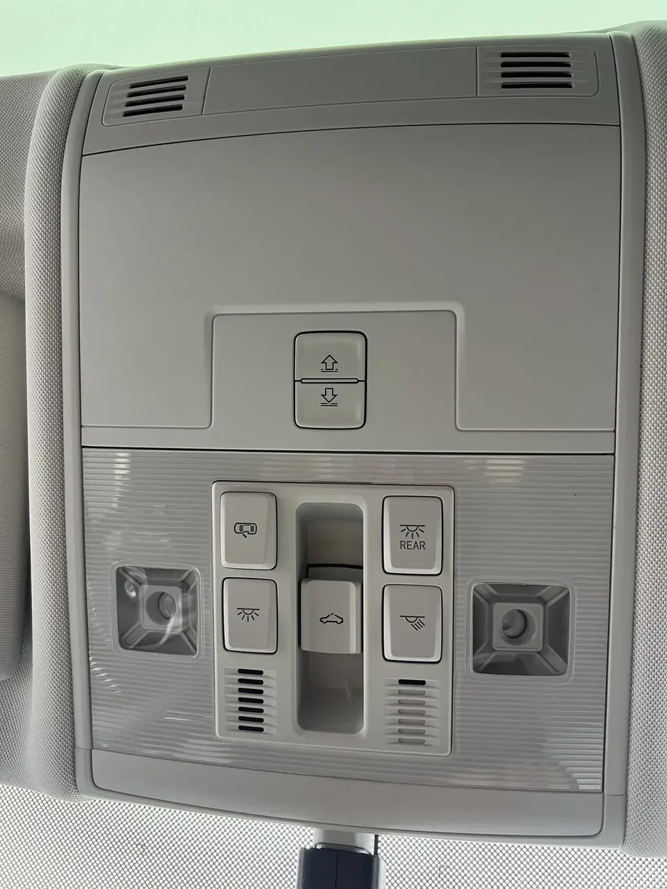 Volkswagen Tayron Tanyue 2022 280TSI 2WD Luxury Smart Edition 2022 — thumbnail 4