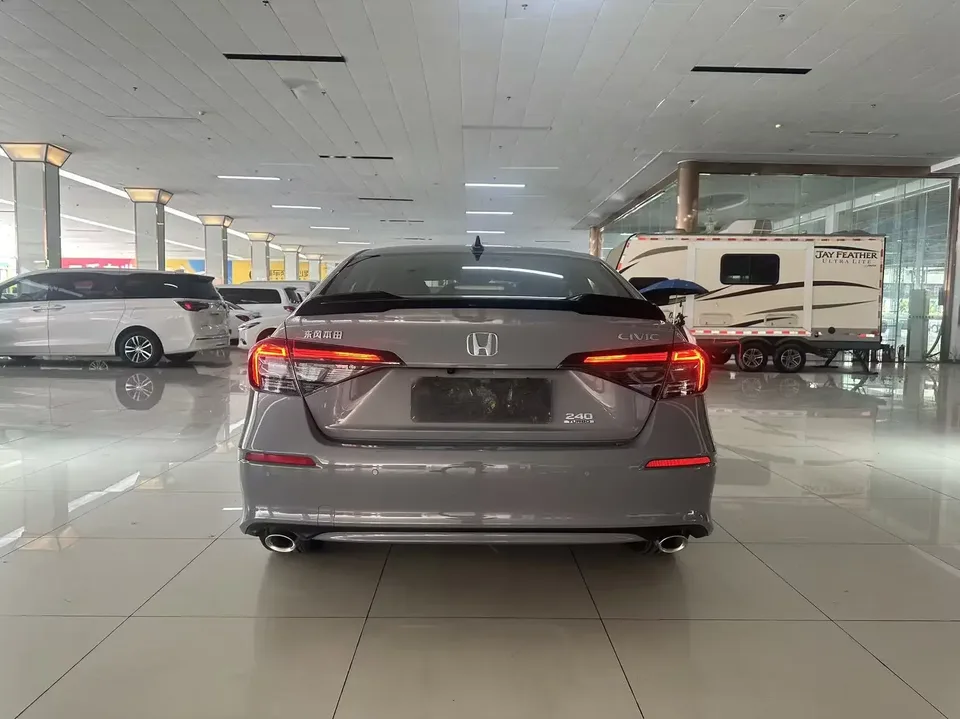 Honda CIVIC Civic 2025 240TURBO CVT Zhiqu Plus 2025 — thumbnail 2