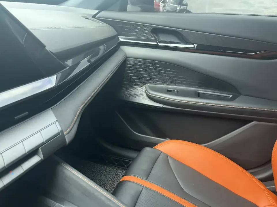 Changan UNI-V Changan UNI-V 2024 1.5T Premium Sports 2024 — thumbnail 4