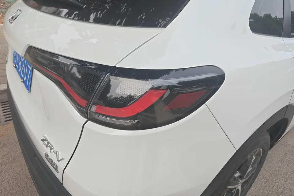 Honda ZR-V ZR-V Zhizai 2023 1.5T CVT Technology Edition 2024 — thumbnail 2