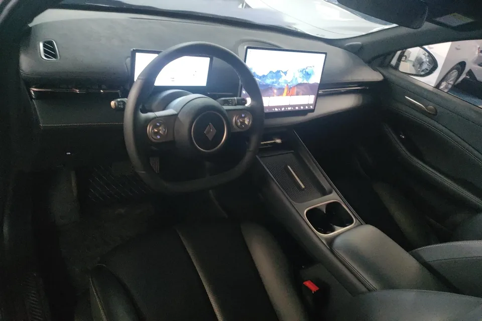 Baojun Yunhai PHEV Baojun Yunhai PHEV 2024 140km Plug-in Hybrid 2024 — thumbnail 4