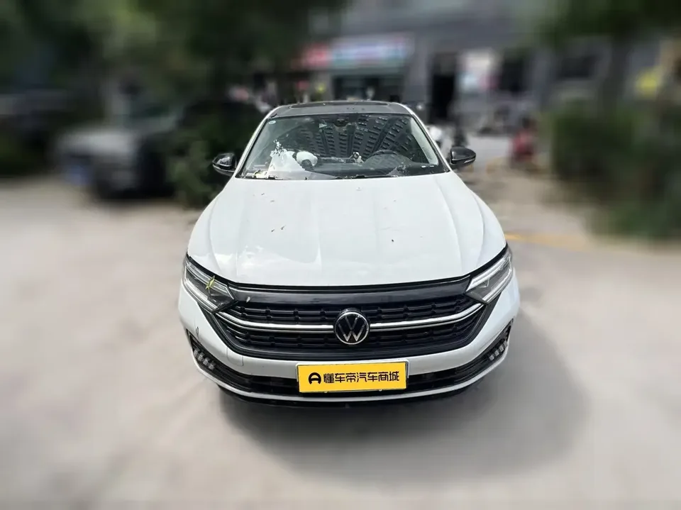 Volkswagen Sagitar Sagitar 2023 200TSI DSG Beyond Edition 2022 — photo 1, buy with delivery to Moscow