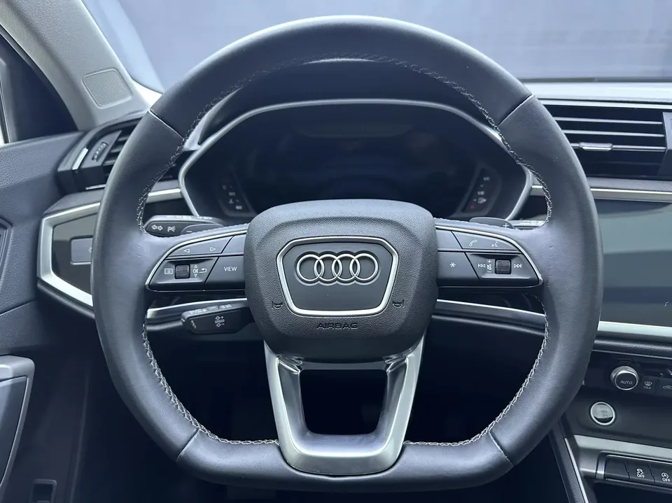 Audi Q3 Audi Q3 2022 35 TFSI Stylish Dynamic 2022 — миниатюра 4
