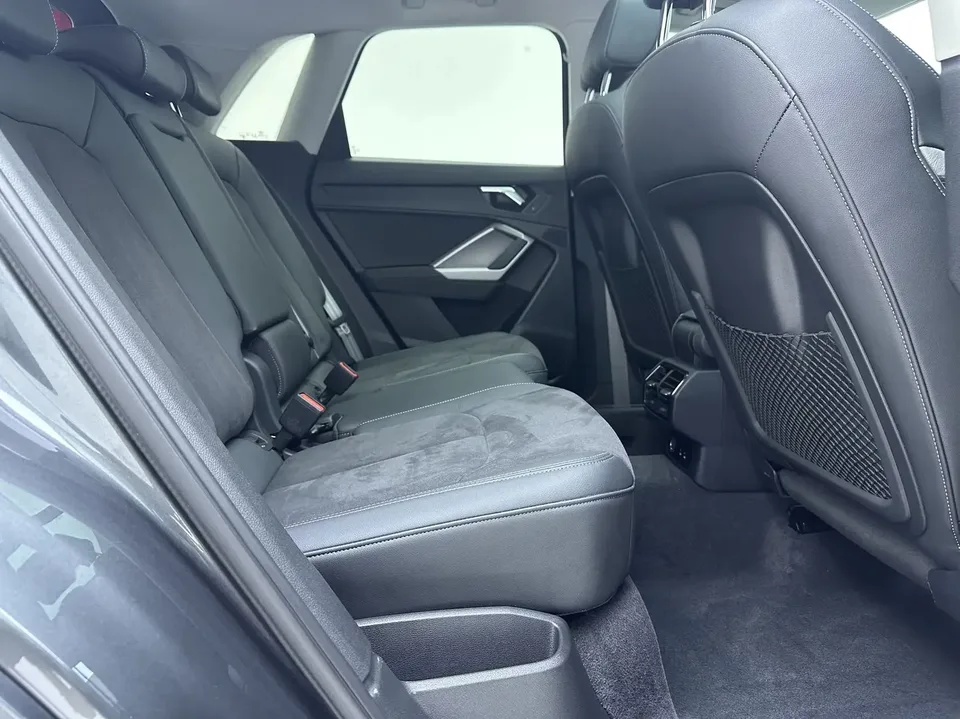 Audi Q3 Audi Q3 2022 35 TFSI Stylish Dynamic 2022 — миниатюра 5