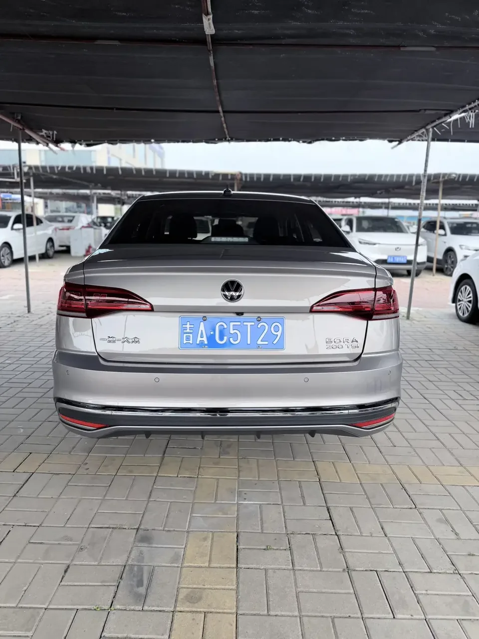 Volkswagen Bora Bora 2023 200TSI DSG Joy Travel PRO Edition 2023 — миниатюра 2