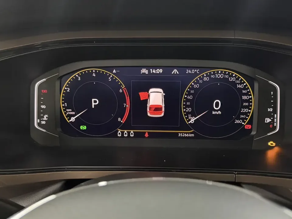 Volkswagen Tharu tuyue 2022 280TSI 2WD Deluxe Edition 2022 — thumbnail 3