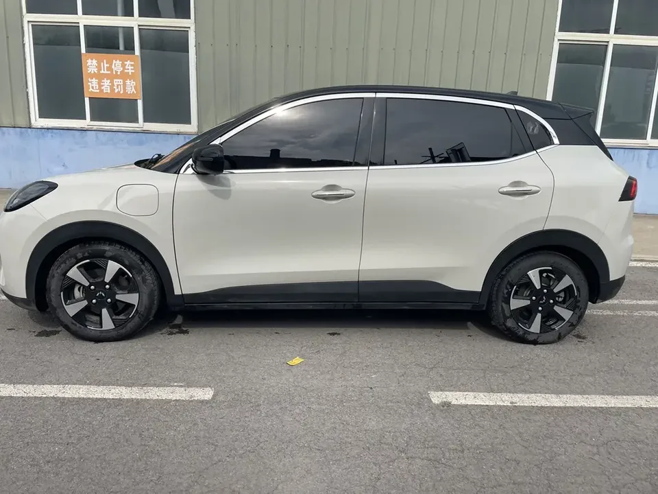 Wuling Bingo PLUS Wuling Bingo PLUS 2024 510km five-seater version 2025 — thumbnail 4