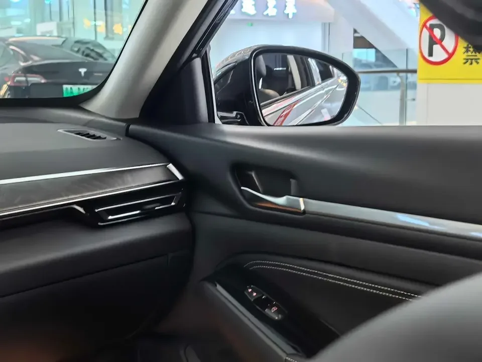 Nissan Altima Sound of nature 2022 2.0L XL-TLS Enjoy Edition 2024 — thumbnail 5