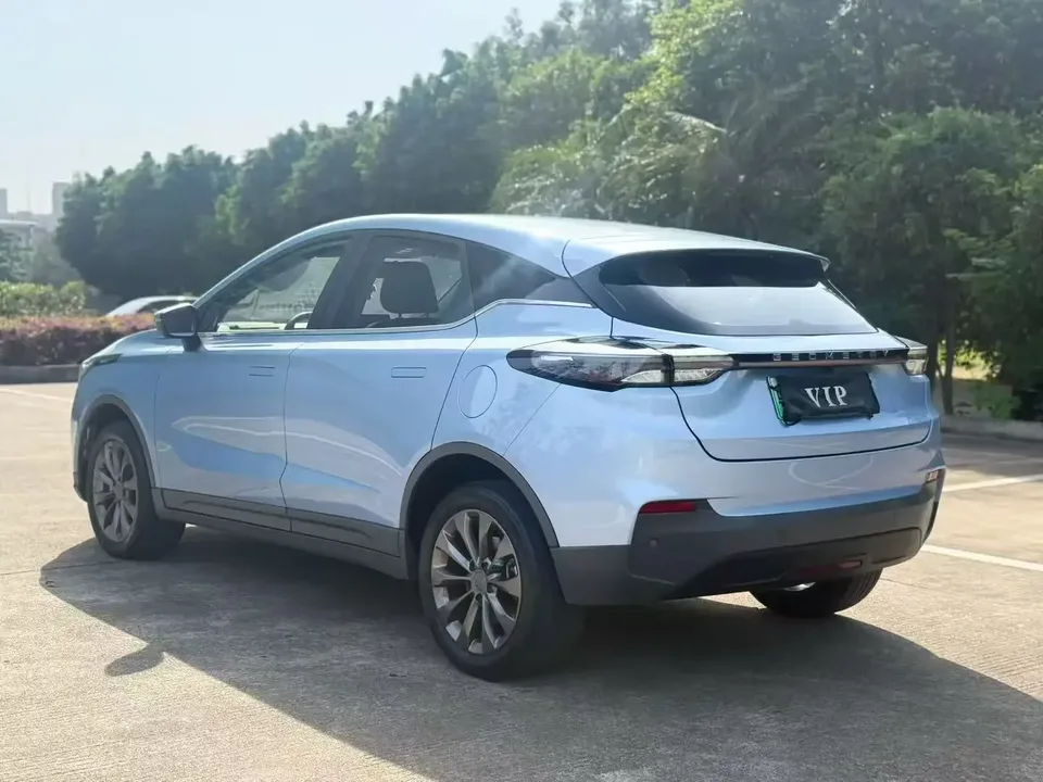 Geely Geometry C Geely Geometry C 2022 Blueberry C400 2023 — thumbnail 2