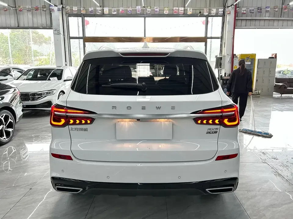 Roewe RX5 Roewe RX5 2025 PLUS 330TGI Automatic Trendsetting Smart Edition 2025 — thumbnail 2