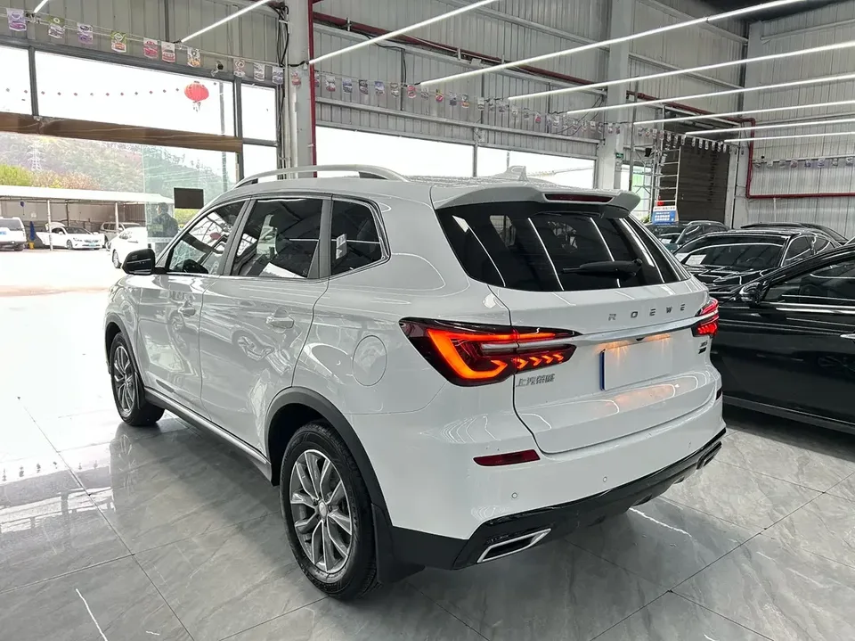 Roewe RX5 Roewe RX5 2025 PLUS 330TGI Automatic Trendsetting Smart Edition 2025 — thumbnail 4