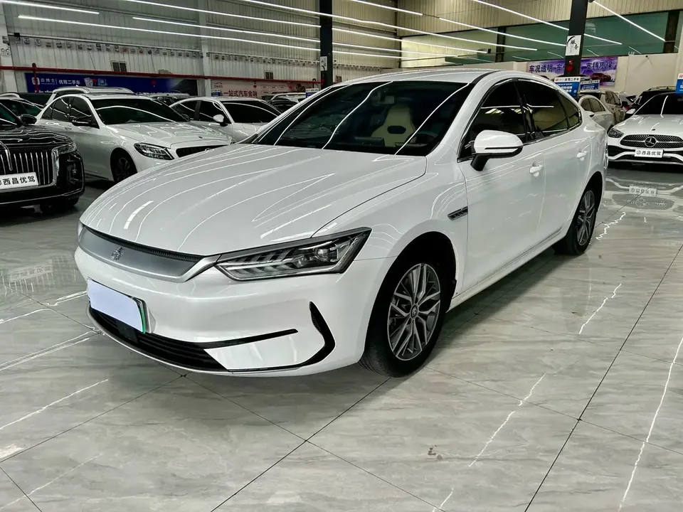 BYD Qin PLUS EV Qin PLUS EV 2023 Champion Edition 510KM Leading Type 2023 — photo 1, buy with delivery to Moscow