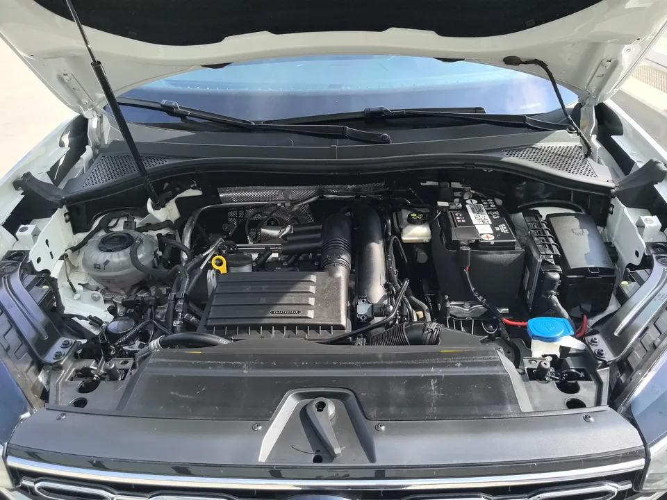 Volkswagen Tayron Tanyue 2022 280TSI 2WD Luxury Smart Edition 2022 — thumbnail 4