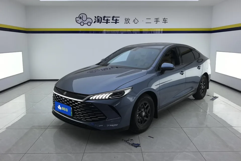 BYD Qin PLUS DM Qin PLUS DM 2025 DM-i 55KM Intelligent Driving Edition Leading Edition 2025 — photo 1, buy with delivery to Moscow