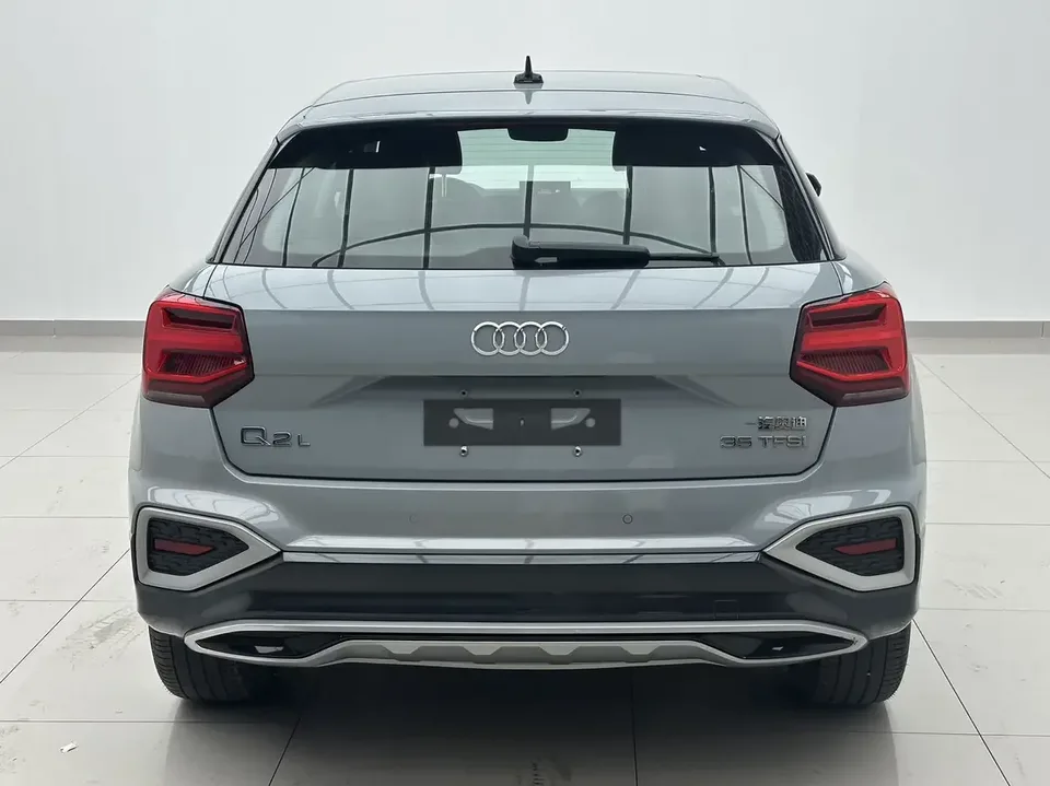 Audi Q2L Audi Q2L 2022 35 TFSI Stylish and Elegant 2023 — thumbnail 2