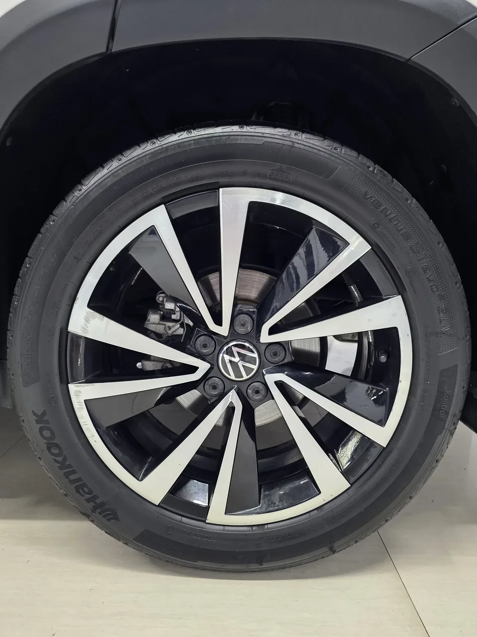 Volkswagen Tharu tuyue 2021 280TSI 2WD Luxury Edition PLUS 2022 — thumbnail 4