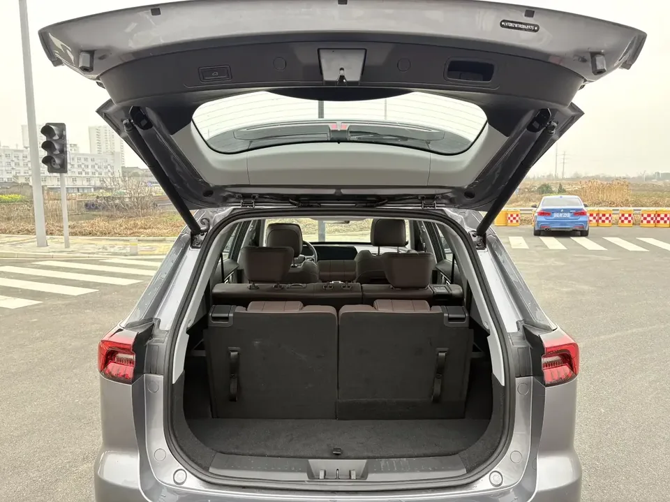 Chery Tiggo 8 Pro Tiggo 8 PRO 2025 290T 2WD Premium Edition 2024 — thumbnail 4