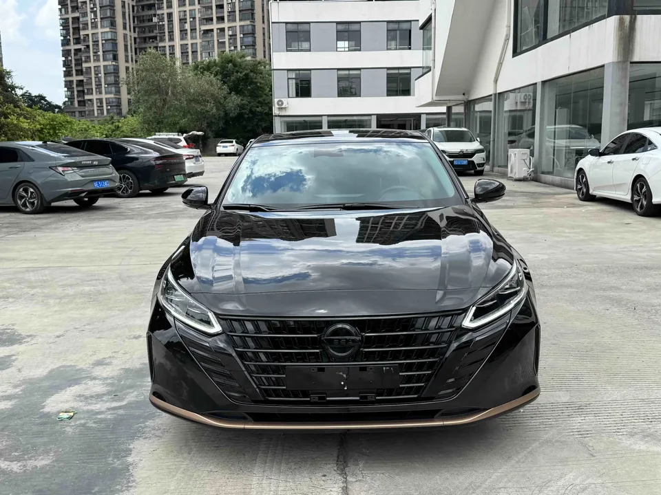 Nissan Altima Sound of nature 2024 2.0L SV Black Gold Edition 2024 — photo 1, buy with delivery to Moscow