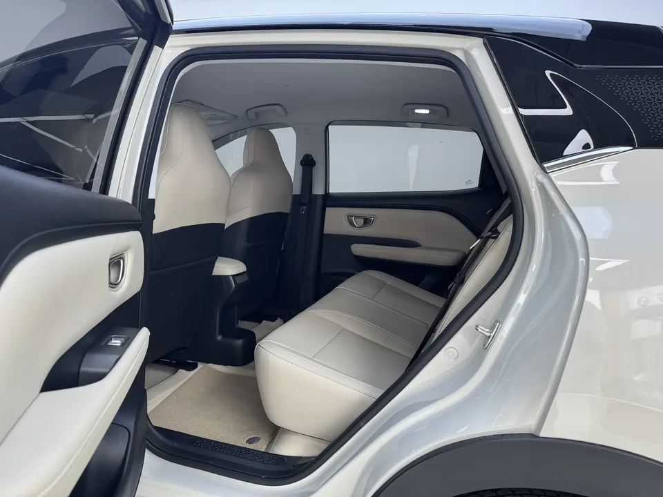 Wuling Bingo PLUS Wuling Bingo PLUS 2024 510km five-seater version 2025 — thumbnail 5