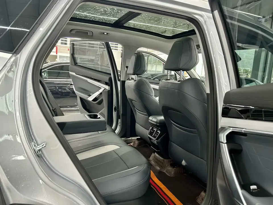 Geely Atlas L Boyue L 2023 1.5TD DCT Premium 2025 — thumbnail 4