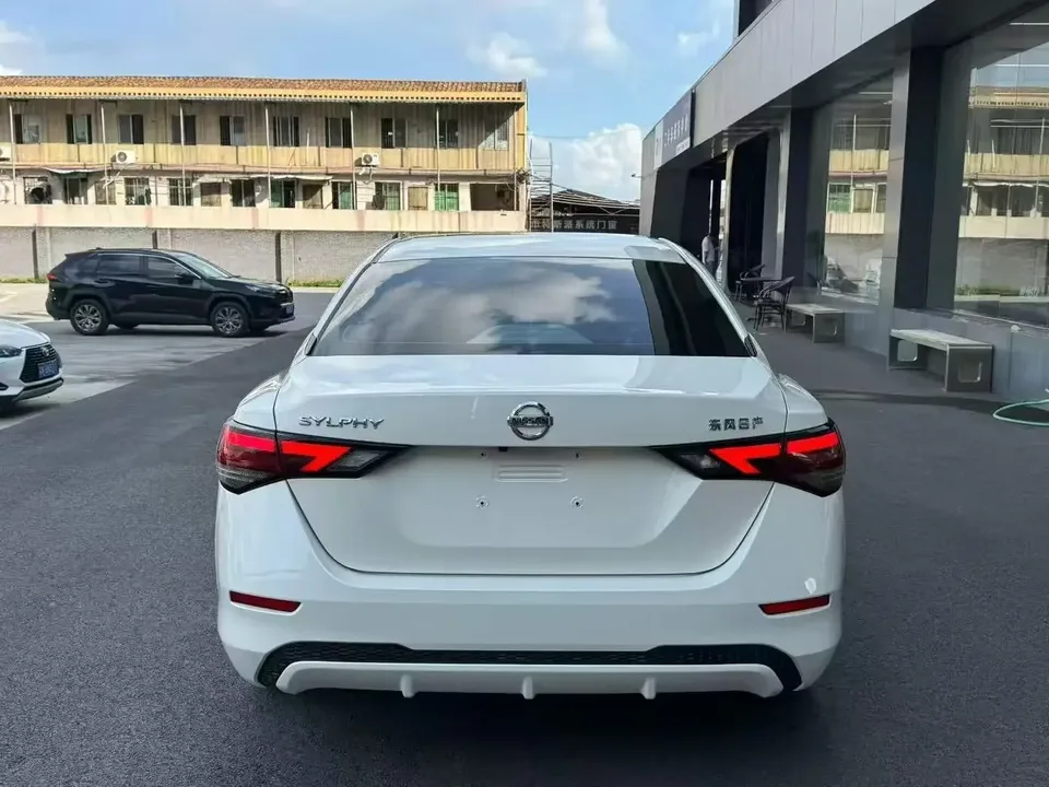 Nissan Sylphy Sylphy 2022 1.6L XL CVT Enjoy Edition 2022 — thumbnail 2