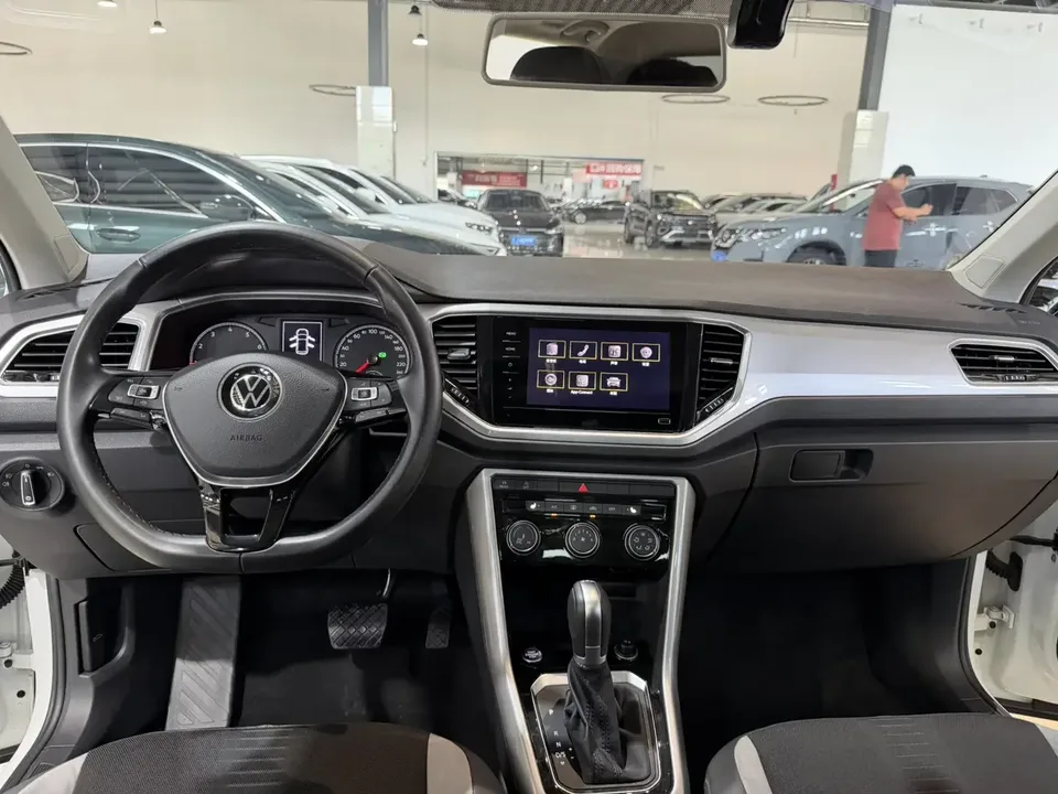 Volkswagen T-Roc TANG 2022 280TSI DSG 2WD Elite PLUS 2022 — thumbnail 3