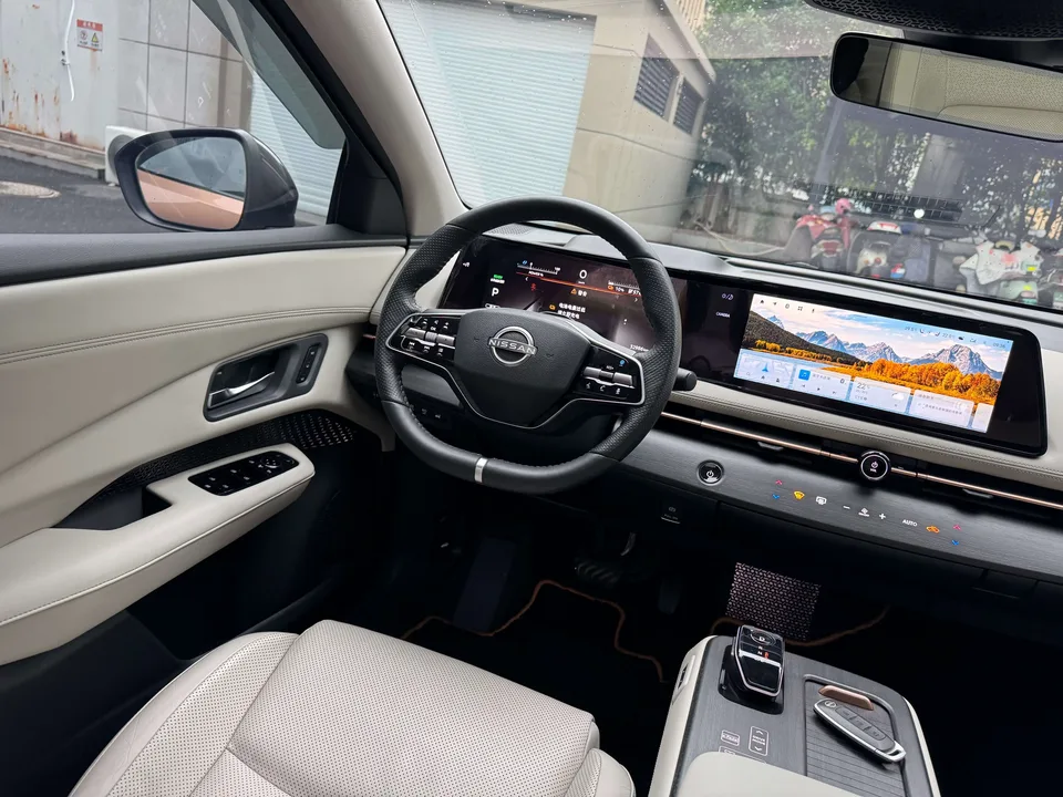 Nissan Ariya ARIYA ARIYA 2022 Two-wheel drive long-range top version 2024 — thumbnail 4