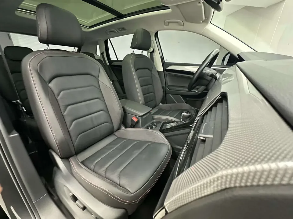 Volkswagen Tayron Tanyue 2022 280TSI 2WD Luxury Smart Edition 2022 — thumbnail 5