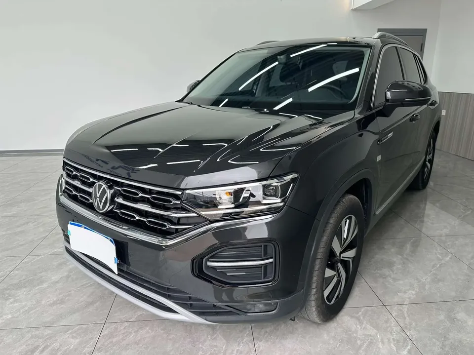 Volkswagen Tayron Tanyue 2022 280TSI 2WD Luxury Smart Edition 2022 — photo 1, buy with delivery to Moscow