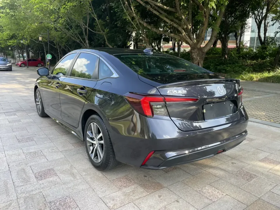 Honda Integra Style 2023 240TURBO CVT Tech Edition 2024 — thumbnail 2