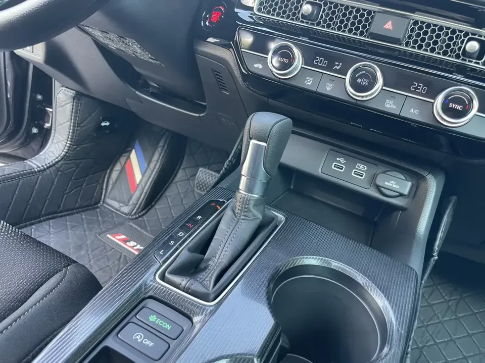 Honda Integra Style 2023 240TURBO CVT Tech Edition 2024 — thumbnail 5