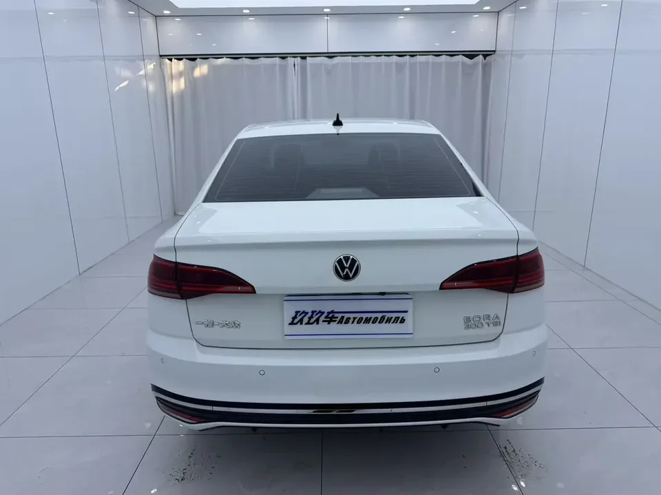 Volkswagen Bora Bora 2023 200TSI DSG Joy Edition 2023 — миниатюра 2