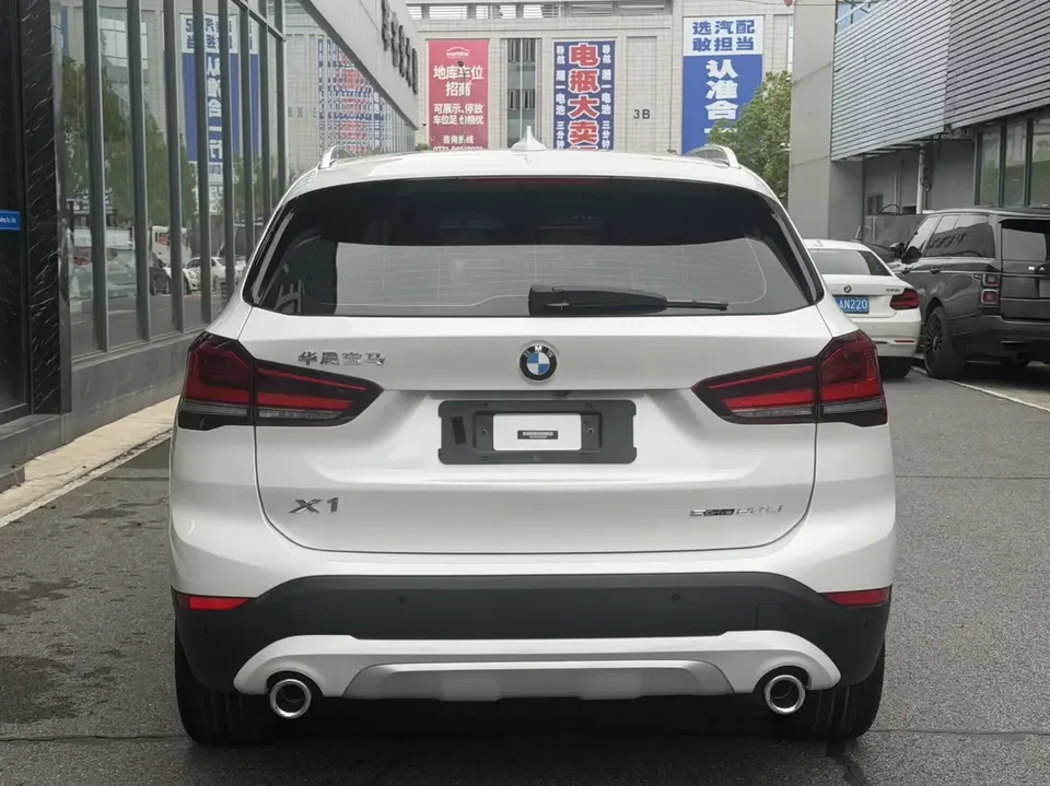 BMW X1 BMW X1 2022 sDrive20Li Premium 2022 — thumbnail 2