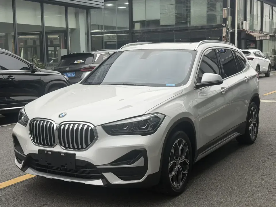 BMW X1 BMW X1 2022 sDrive20Li Premium 2022 — photo 1, buy with delivery to Moscow
